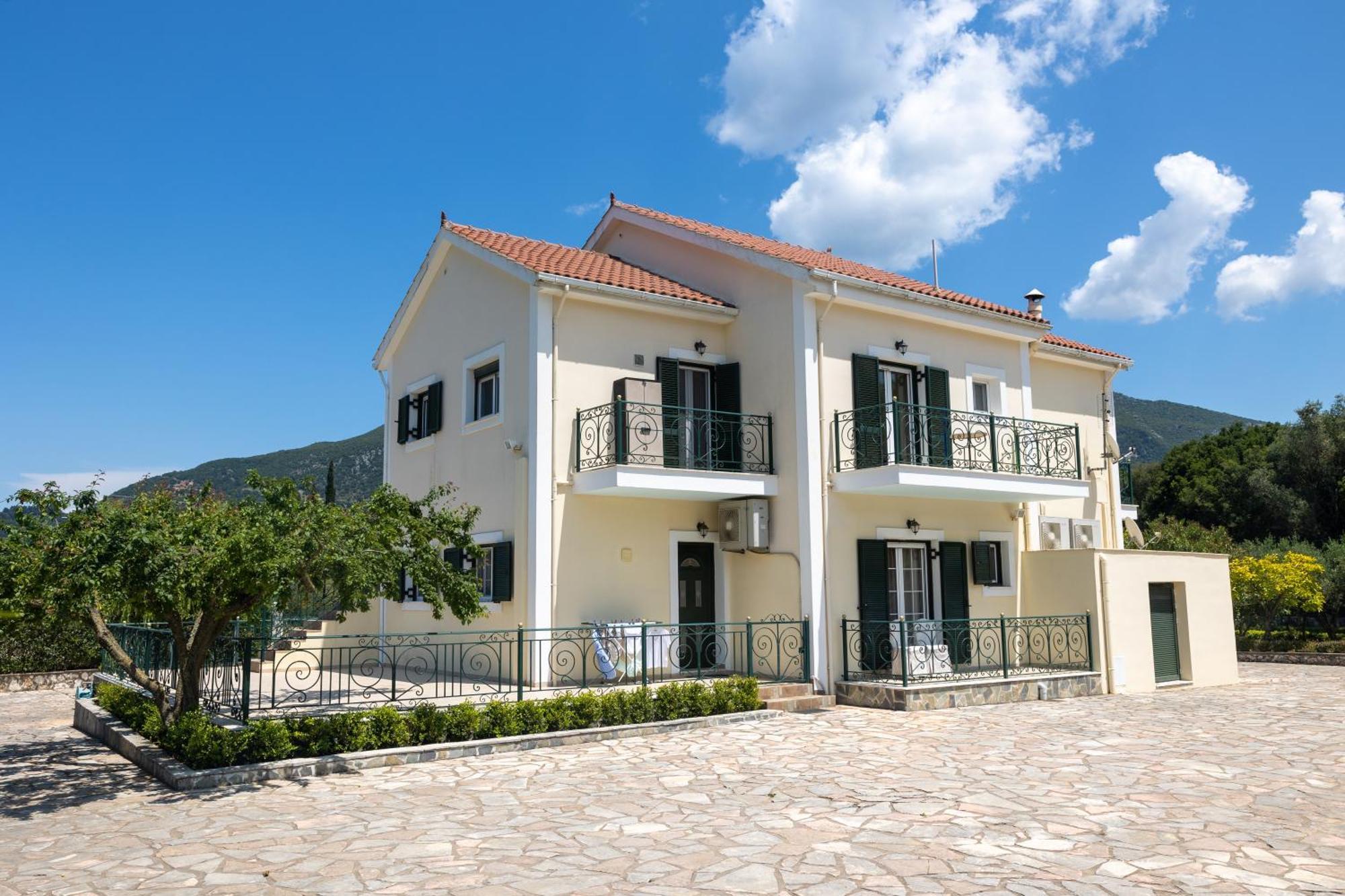 Arte Villa Nefeli Apartment Sami  Bagian luar foto